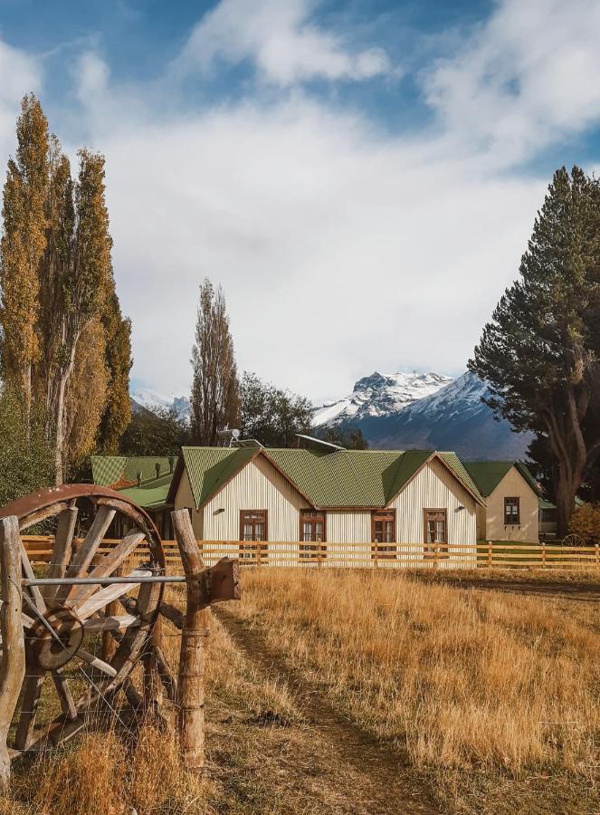 Estancia Nibepo Aike Colonia Francisco Perito Moreno Eksteriør billede